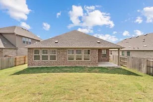 808 Crescent View Dr, Georgetown, TX 78628 - Photo 16