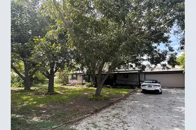 9732 Fm 621, Staples, TX 78670 - Photo 12