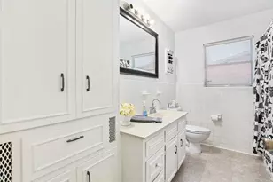 8511 Burrell Dr, Austin, TX 78757 - Photo 18