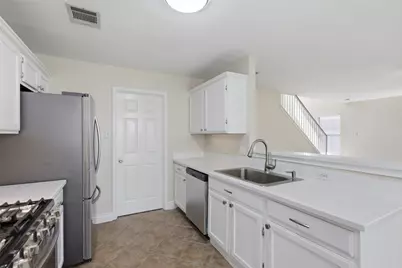 15532 Miss Adriennes Path, Pflugerville, TX 78660 - Photo 14