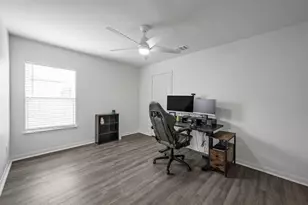 20009 Woodrow Wilson St, Manor, TX 78653 - Photo 24