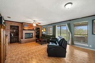 902 Ray Berglund Blvd, Round Rock, TX 78664 - Photo 8