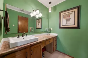 902 Ray Berglund Blvd, Round Rock, TX 78664 - Photo 16