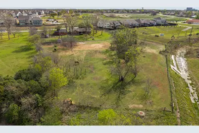 902 Ray Berglund Boulevard, Round Rock, TX 78664 - Photo 26