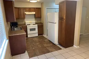 7208 Creekside Dr, Austin, TX 78752 - Photo 6
