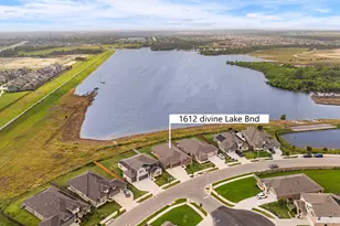 1612 Devine Lake Bnd, Leander, TX 78641 - Photo 2