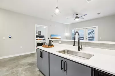 2505 Thornton Road #1107, Austin, TX 78704 - Photo 10