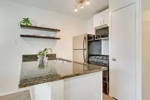 2401 Manor Rd, Austin, TX 78722 - Photo 20