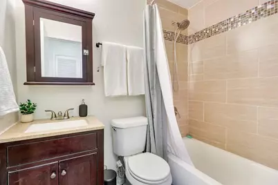 2401 Manor Rd #129, Austin, TX 78722 - Photo 8