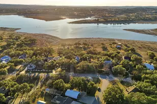 2325 Lakeshore Dr, Canyon Lake, TX 78133 - Photo 2