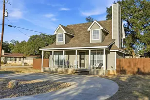 2325 Lakeshore Dr, Canyon Lake, TX 78133 - Photo 1