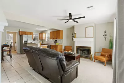 2325 Lakeshore Dr, Canyon Lake, TX 78133 - Photo 10