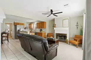 2325 Lakeshore Dr, Canyon Lake, TX 78133 - Photo 10