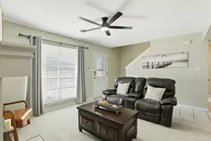 2325 Lakeshore Dr, Canyon Lake, TX 78133 - Photo 6