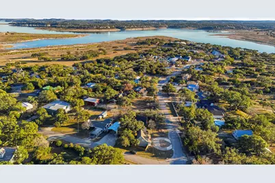 2325 Lakeshore Dr, Canyon Lake, TX 78133 - Photo 36