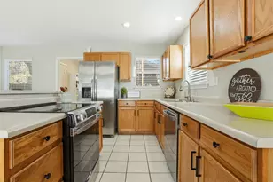 2325 Lakeshore Dr, Canyon Lake, TX 78133 - Photo 12