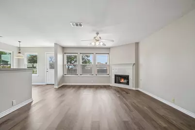 14413 Gurneys Eagle Drive, Elgin, TX 78621 - Photo 4