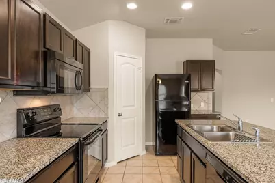 110 Denton Drive, Hutto, TX 78634 - Photo 6