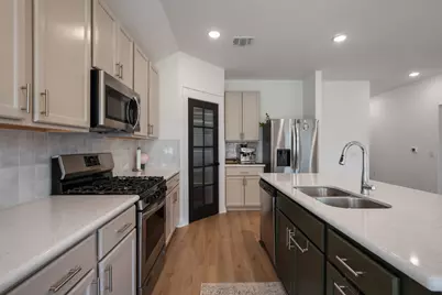 15607 Poppy Petal Drive, Del Valle, TX 78617 - Photo 10