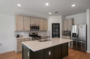 15607 Poppy Petal Dr, Del Valle, TX 78617 - Photo 8