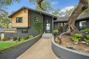 7602 Stoneywood Dr, Austin, TX 78731 - Photo 2