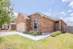 811 Sawbuck Dr, Pflugerville, TX 78660 - Photo 2