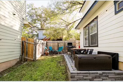 2404 E 13th Street #A, Austin, TX 78702 - Photo 28