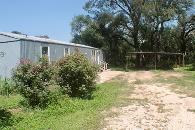 933 W Highway 71, Smithville, TX 78957 - Photo 1