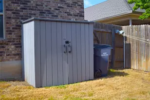 604 Heinatz Flat Ln, Leander, TX 78641 - Photo 30