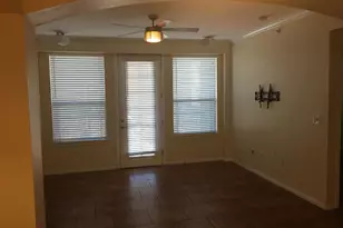 2505 San Gabriel St, Austin, TX 78705 - Photo 2