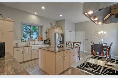 8105 Elkhorn Mountain Trail, Austin, TX 78729 - Photo 10