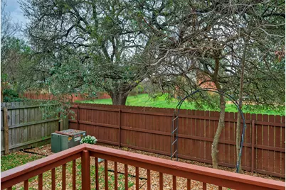8105 Elkhorn Mountain Trail, Austin, TX 78729 - Photo 34