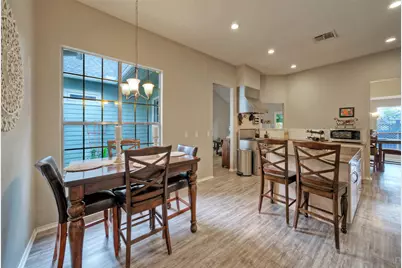 8105 Elkhorn Mountain Trail, Austin, TX 78729 - Photo 16