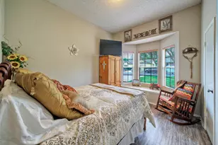 8105 Elkhorn Mountain Trail, Austin, TX 78729 - Photo 22