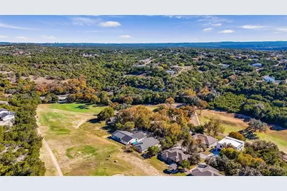 20700 Deep Creek, Lago Vista, TX 78645 - Photo 32