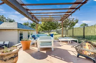 20700 Deep Creek, Lago Vista, TX 78645 - Photo 28