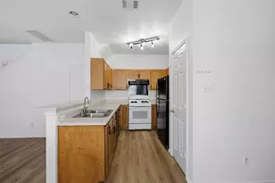13808 Harris Ridge Blvd, Pflugerville, TX 78660 - Photo 10