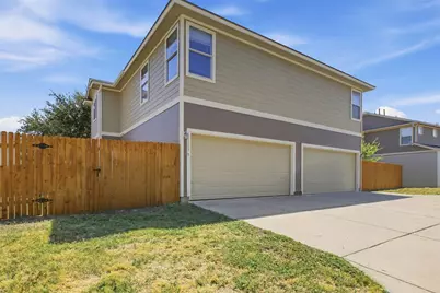 13808 Harris Ridge Boulevard #B, Pflugerville, TX 78660 - Photo 30