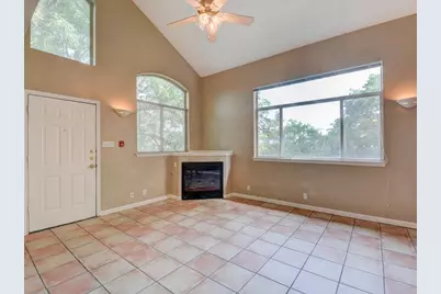 2502 Leon Street #102, Austin, TX 78705 - Photo 2