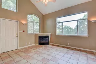 2502 Leon St, Austin, TX 78705 - Photo 2
