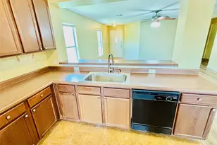 1220 Anise Dr, Austin, TX 78741 - Photo 4