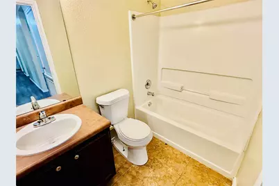 1220 Anise Drive, Austin, TX 78741 - Photo 10