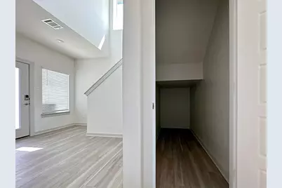 504 Millbrook Boulevard, San Marcos, TX 78666 - Photo 6