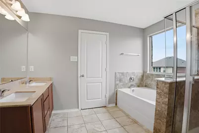 670 Landon Samuel Loop, Pflugerville, TX 78660 - Photo 10
