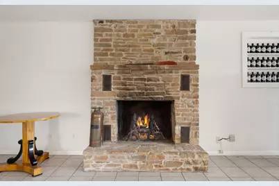 25304 Pedernales Point, Spicewood, TX 78669 - Photo 8