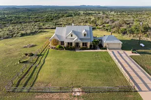 1130 Crownover Ln, Round Mountain, TX 78663 - Photo 4