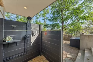 2409 East Side Dr, Austin, TX 78704 - Photo 40