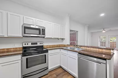 6810 Deatonhill Drive #2101, Austin, TX 78745 - Photo 14