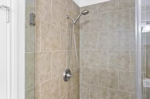 6810 Deatonhill Dr, Austin, TX 78745 - Photo 30