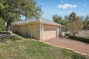 6911 Cat Creek Run, Austin, TX 78731 - Photo 20